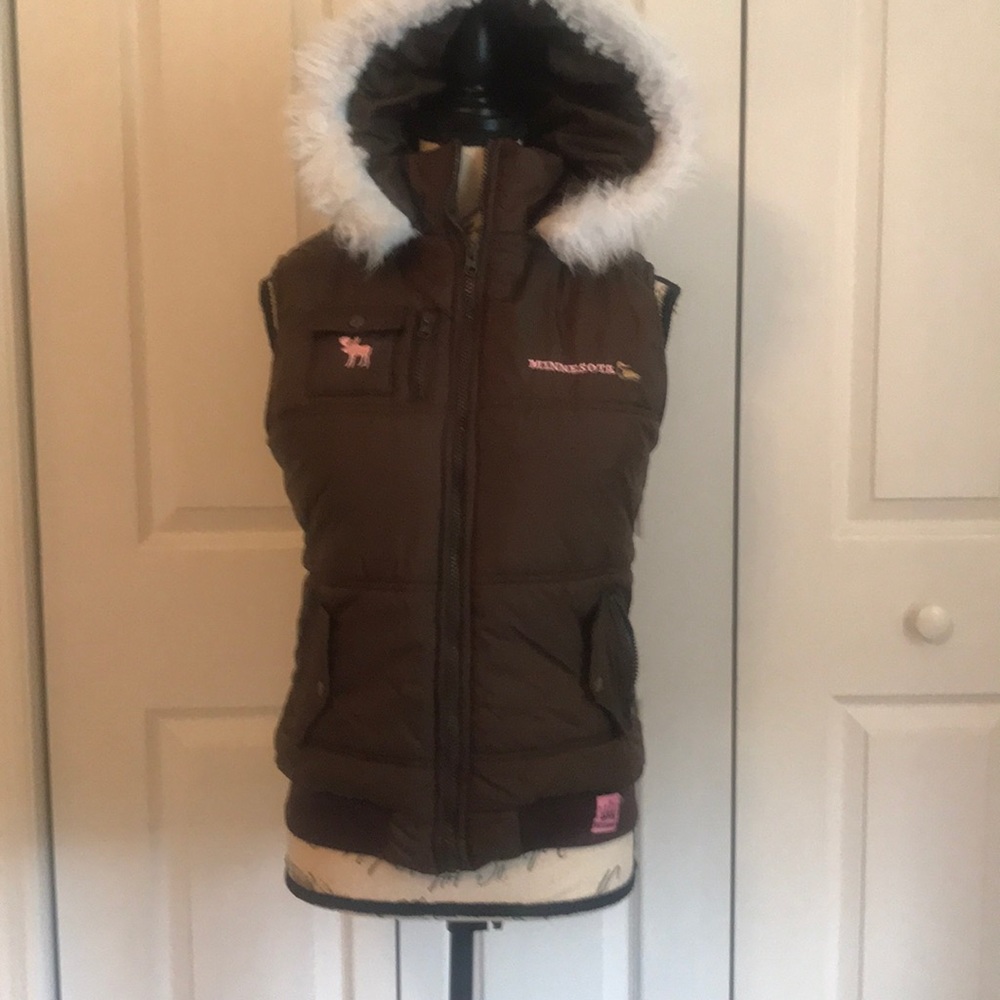 American Crown Outdoors Vest